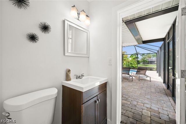 5122 SW 3rd AVE, Cape Coral, FL 33914