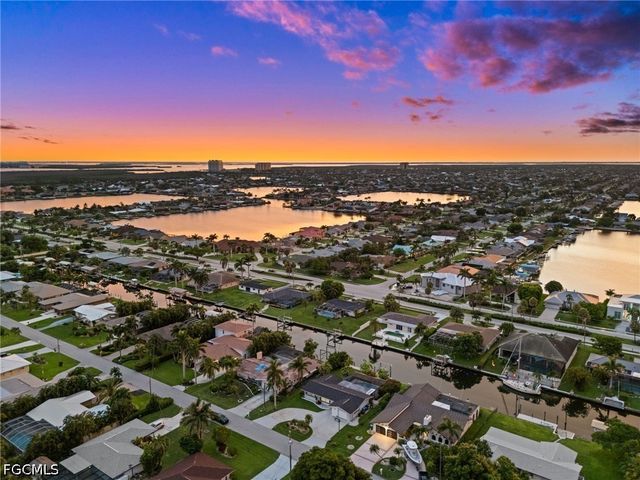 5122 SW 3rd AVE, Cape Coral, FL 33914