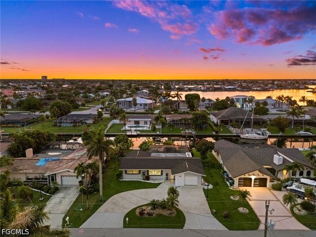5122 SW 3rd AVE, Cape Coral, FL 33914