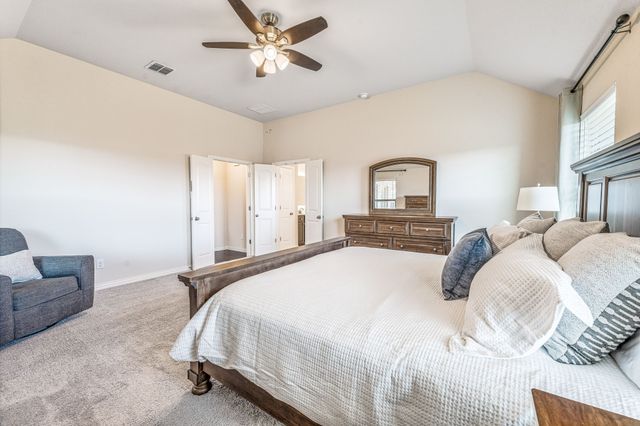 1057 Oak Knoll Drive, Burleson, TX 76028