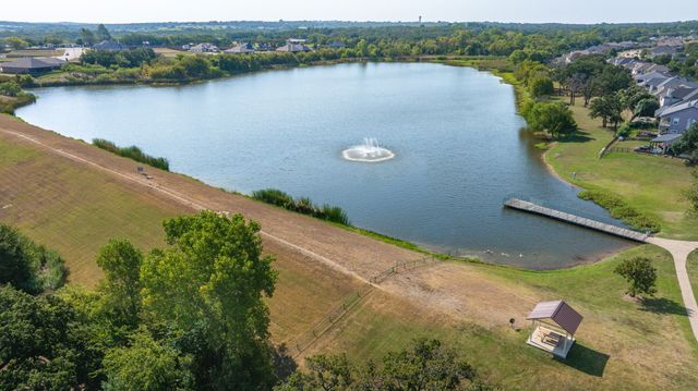 1057 Oak Knoll Drive, Burleson, TX 76028