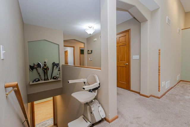 20805 Windsor DRIVE, New Berlin, WI 53146