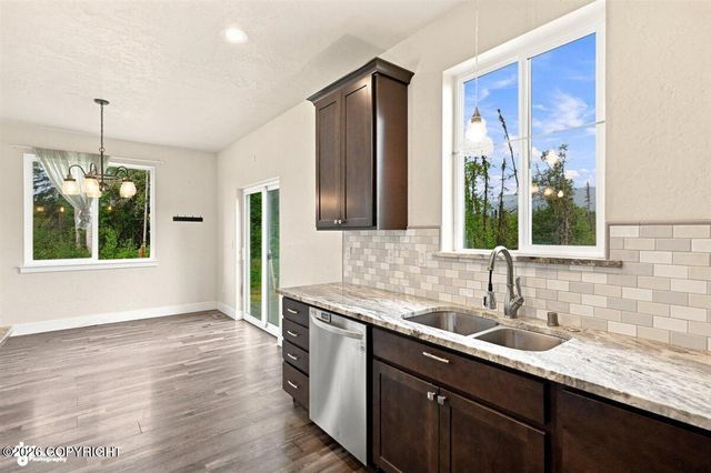 2017 E Ridgeview Drive, Wasilla, AK 99654