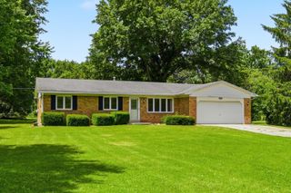 6266 N 900 E, New Carlisle, IN 46552