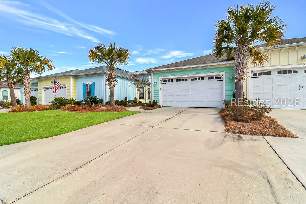 691 Summertime Pl, Hardeeville, SC 29927