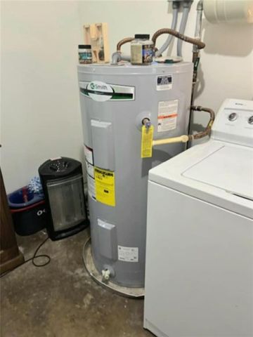 204 Pawnee Circle, Saraland, AL 36571