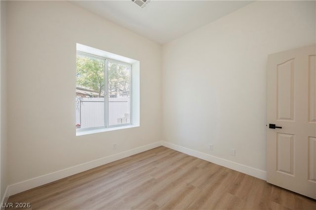 10361 Adams Chase Street, Las Vegas, NV 89183