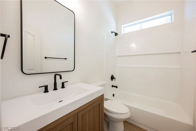 10361 Adams Chase Street, Las Vegas, NV 89183