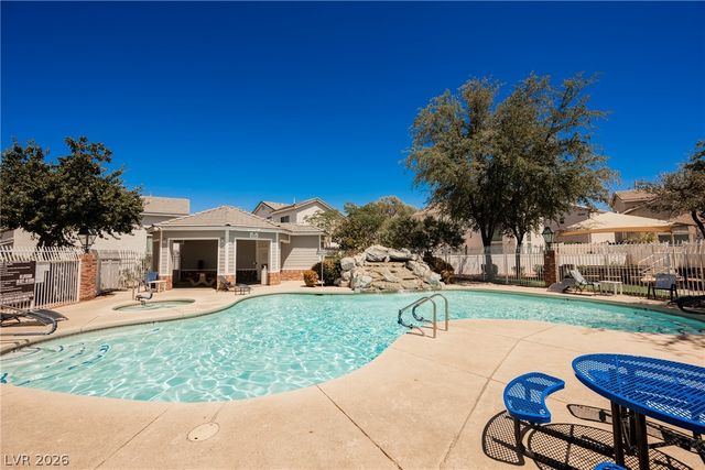 10361 Adams Chase Street, Las Vegas, NV 89183