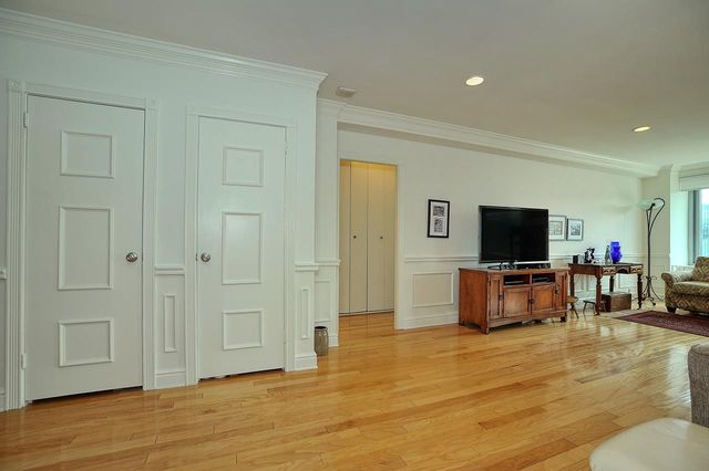 320 Fort Duquesne BOULEVARD 22A, Downtown Pgh, PA 15222