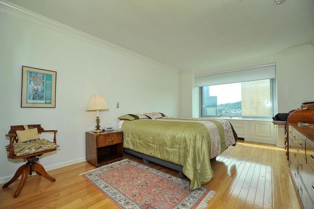 320 Fort Duquesne BOULEVARD 22A, Downtown Pgh, PA 15222