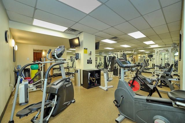 320 Fort Duquesne BOULEVARD 22A, Downtown Pgh, PA 15222
