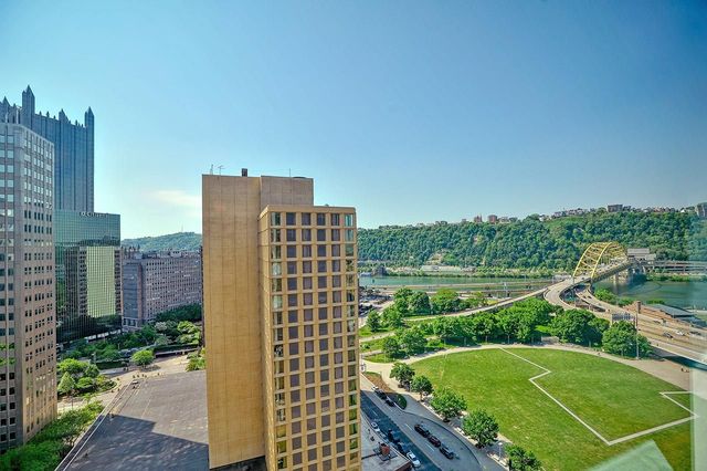 320 Fort Duquesne BOULEVARD 22A, Downtown Pgh, PA 15222