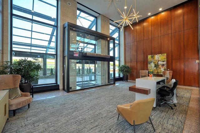320 Fort Duquesne BOULEVARD 22A, Downtown Pgh, PA 15222