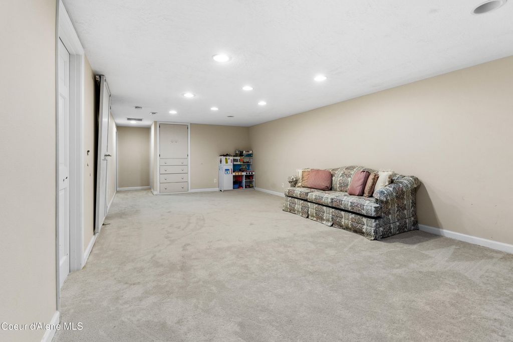 7535 N MT CARROL ST, Dalton Gardens, ID 83815 photo 21