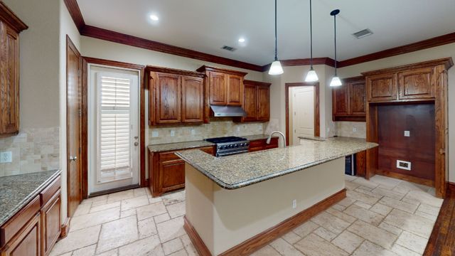4516 Gilbert Avenue, Dallas, TX 75219