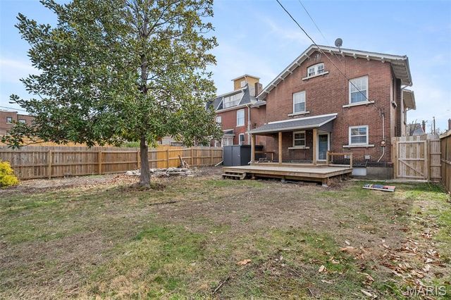 5099 Waterman Boulevard, St Louis, MO 63108