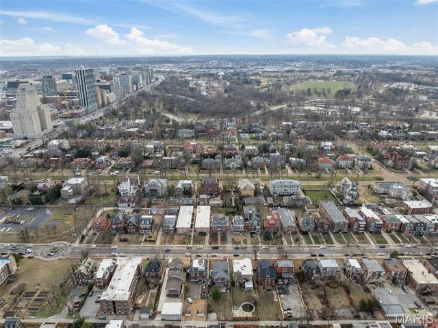 5099 Waterman Boulevard, St Louis, MO 63108