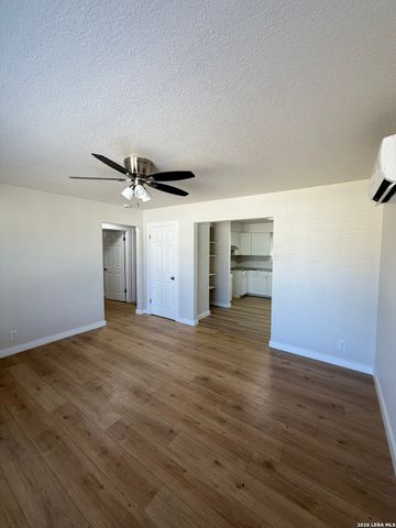 114 Westlake, San Antonio, TX 78227