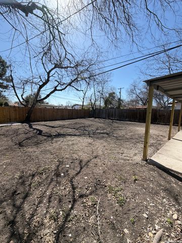 114 Westlake, San Antonio, TX 78227