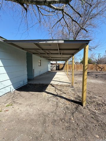 114 Westlake, San Antonio, TX 78227