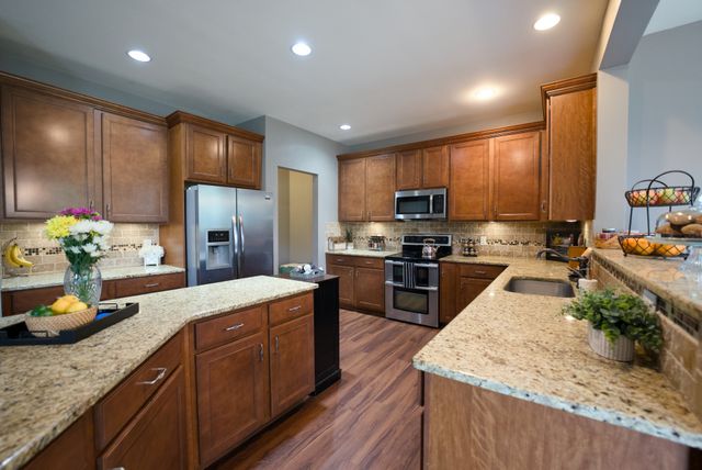 503 Cherry Blossom Way, Lebanon, TN 37087
