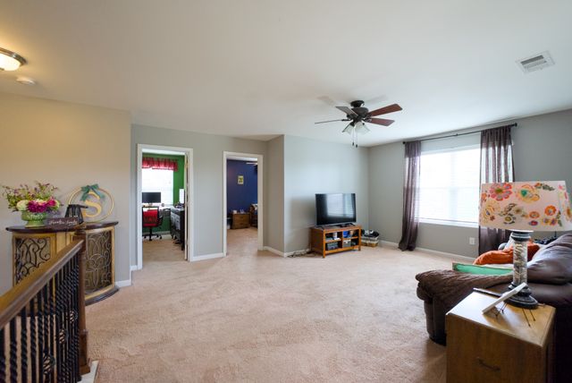 503 Cherry Blossom Way, Lebanon, TN 37087