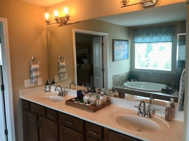 503 Cherry Blossom Way, Lebanon, TN 37087