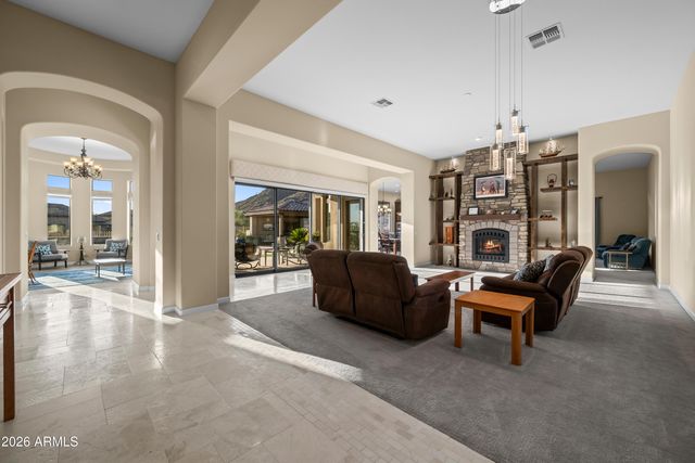 8856 E ROSEDALE Circle, Mesa, AZ 85207