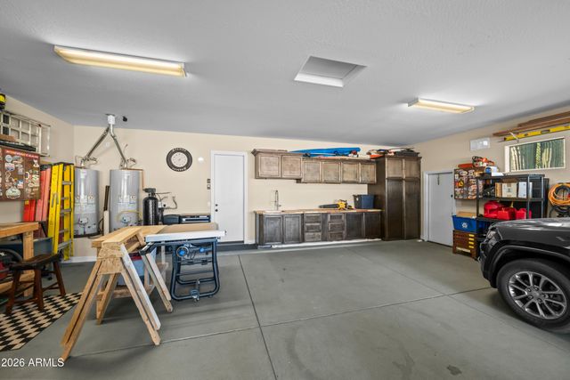8856 E ROSEDALE Circle, Mesa, AZ 85207
