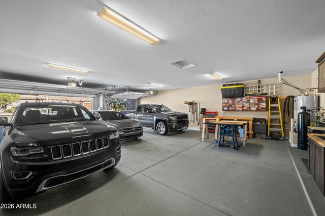 8856 E ROSEDALE Circle, Mesa, AZ 85207