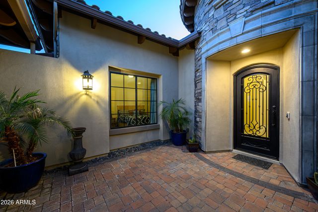8856 E ROSEDALE Circle, Mesa, AZ 85207