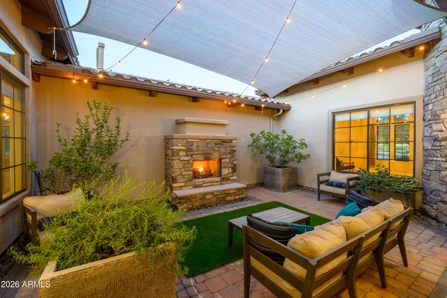 8856 E ROSEDALE Circle, Mesa, AZ 85207