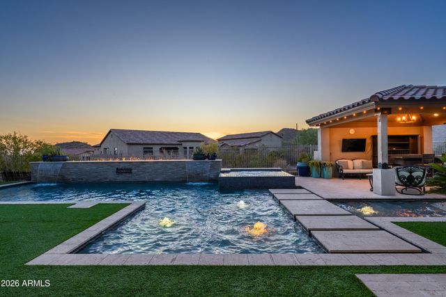 8856 E ROSEDALE Circle, Mesa, AZ 85207
