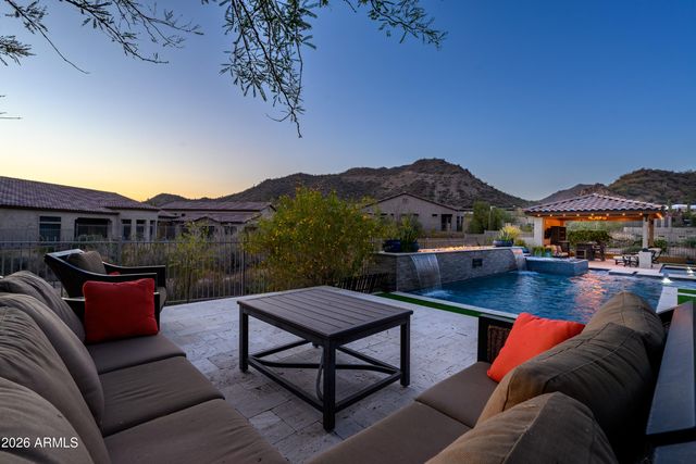 8856 E ROSEDALE Circle, Mesa, AZ 85207