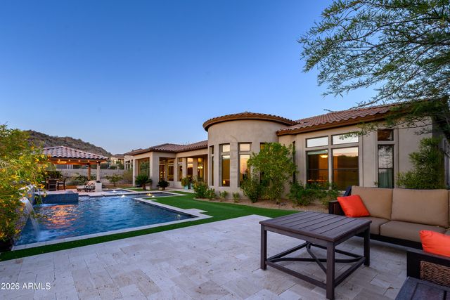 8856 E ROSEDALE Circle, Mesa, AZ 85207