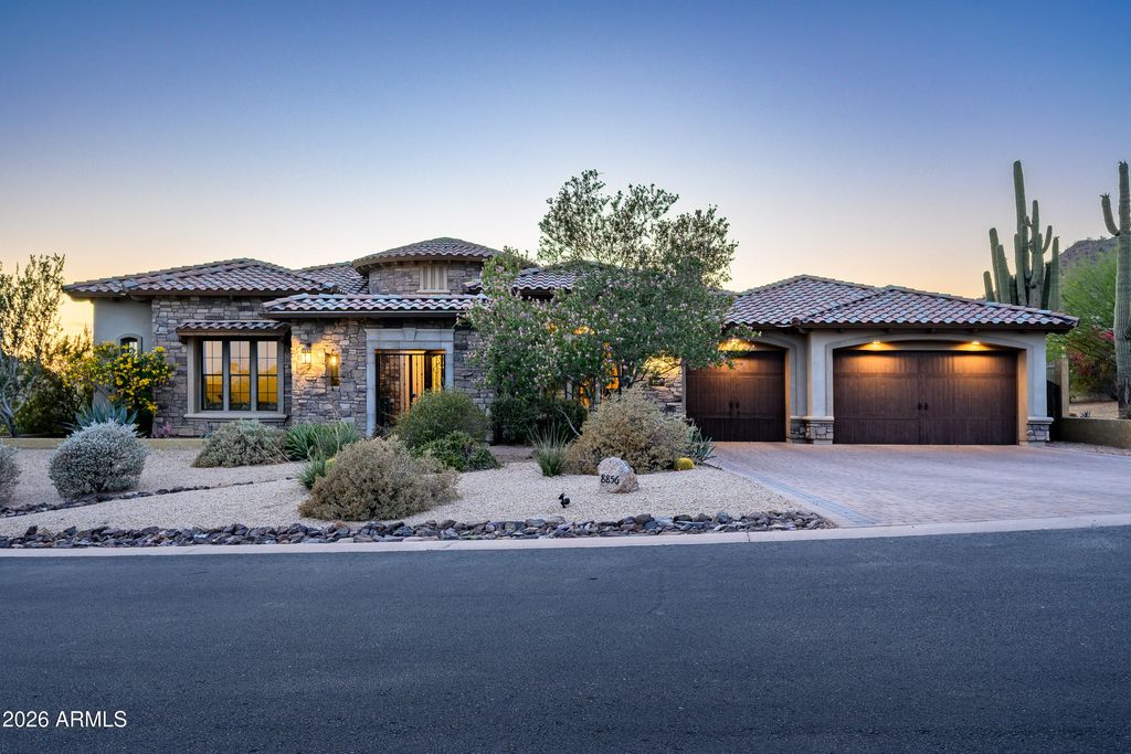 8856 E ROSEDALE Circle, Mesa, AZ 85207 — photo 3