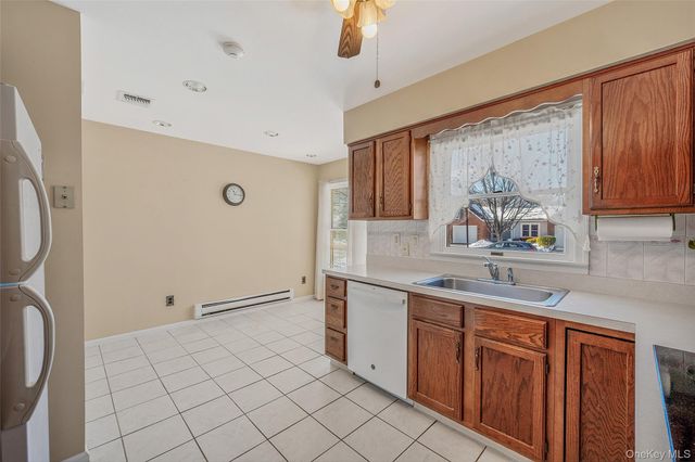 35 Chippendale Drive, Mount Sinai, NY 11766