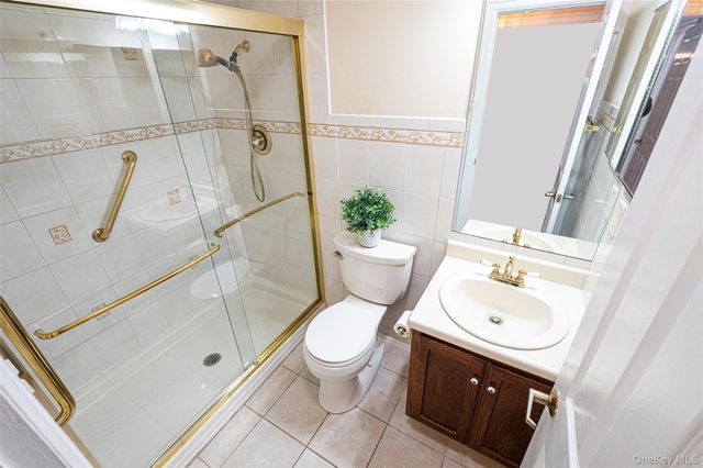 35 Chippendale Drive, Mount Sinai, NY 11766