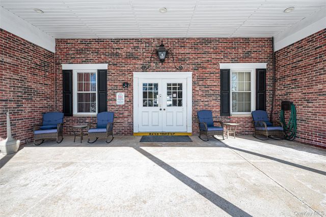 35 Chippendale Drive, Mount Sinai, NY 11766