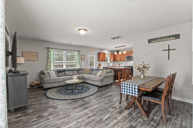 676 Trap Shooter Circle, Longs, SC 29568