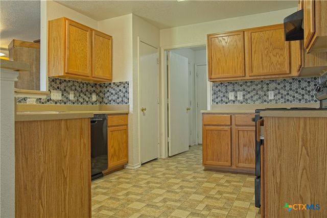 5201 Holster Drive, Killeen, TX 76549