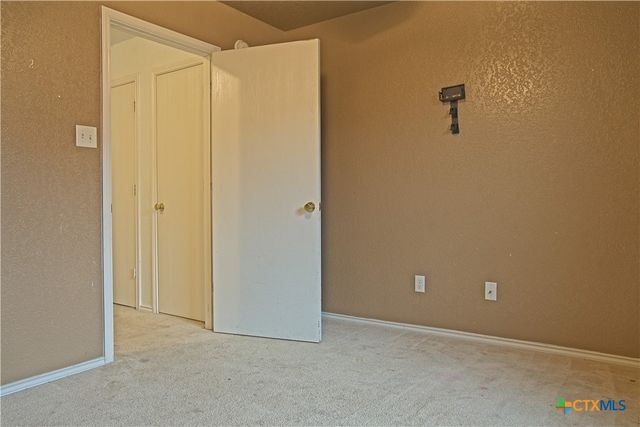 5201 Holster Drive, Killeen, TX 76549