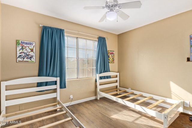 2914 E WINDSONG Drive, Phoenix, AZ 85048