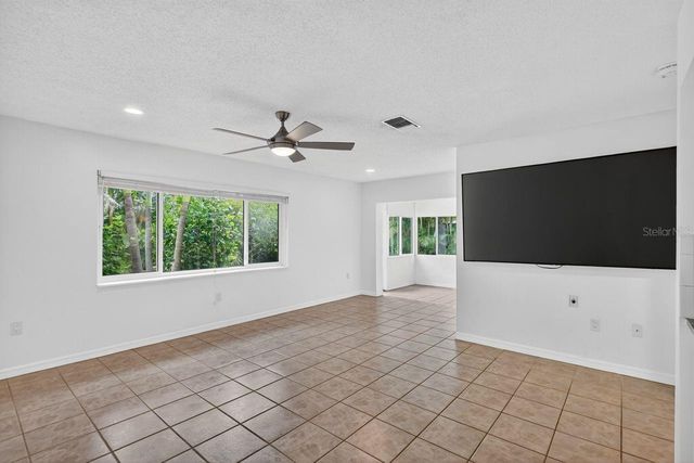 1884 SOUTHPOINTE DRIVE, Sarasota, FL 34231