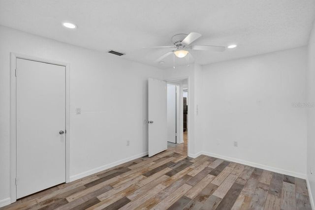 1884 SOUTHPOINTE DRIVE, Sarasota, FL 34231