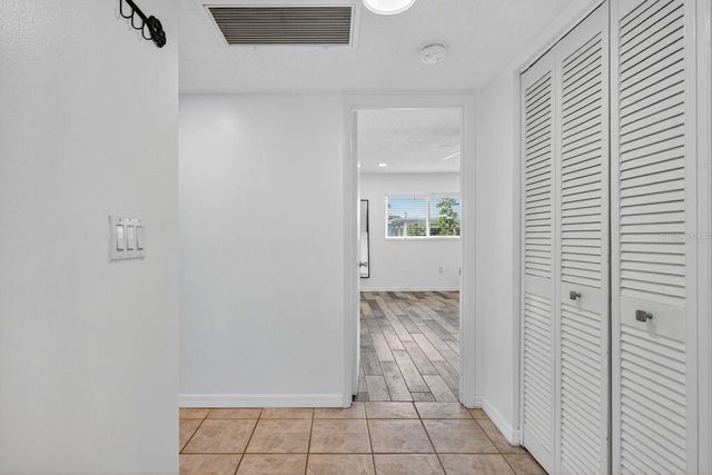 1884 SOUTHPOINTE DRIVE, Sarasota, FL 34231