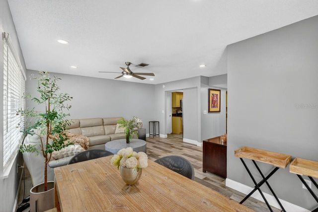 1884 SOUTHPOINTE DRIVE, Sarasota, FL 34231