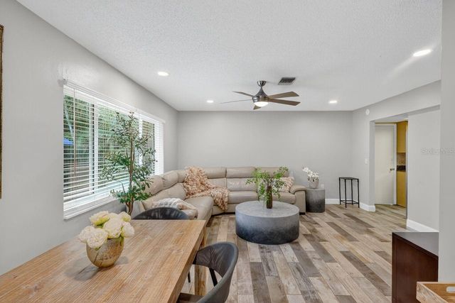 1884 SOUTHPOINTE DRIVE, Sarasota, FL 34231