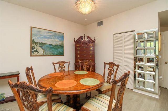 519 Roma CT 3206, Naples, FL 34110